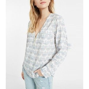 NWOT Peacock Blouse with zipper front